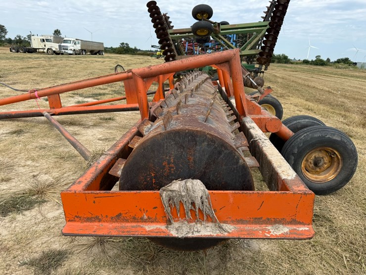 #27143-•-fair-oaks-mfg-20’-stubble-roller-421-image-10