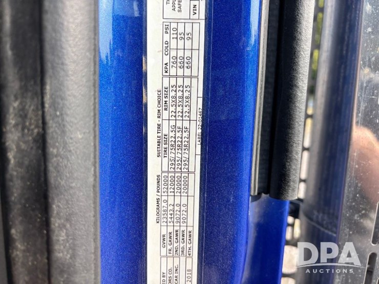 2019-peterbilt-567-image-101