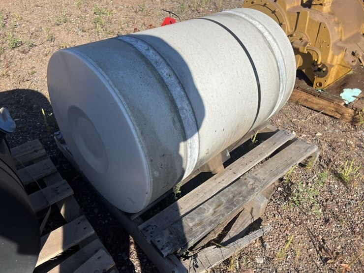 #1616-•-33"x22“-fuel-tank-image-3
