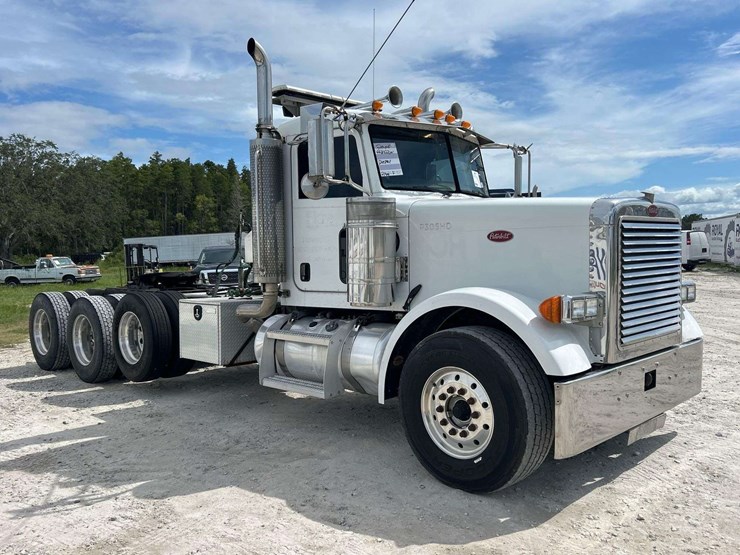 2006-peterbilt-379-image-3