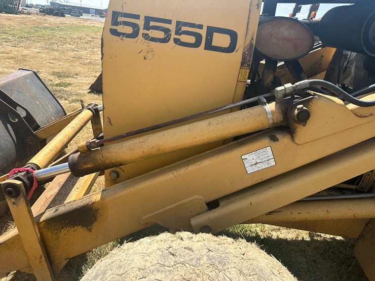 ford-555d-image-37