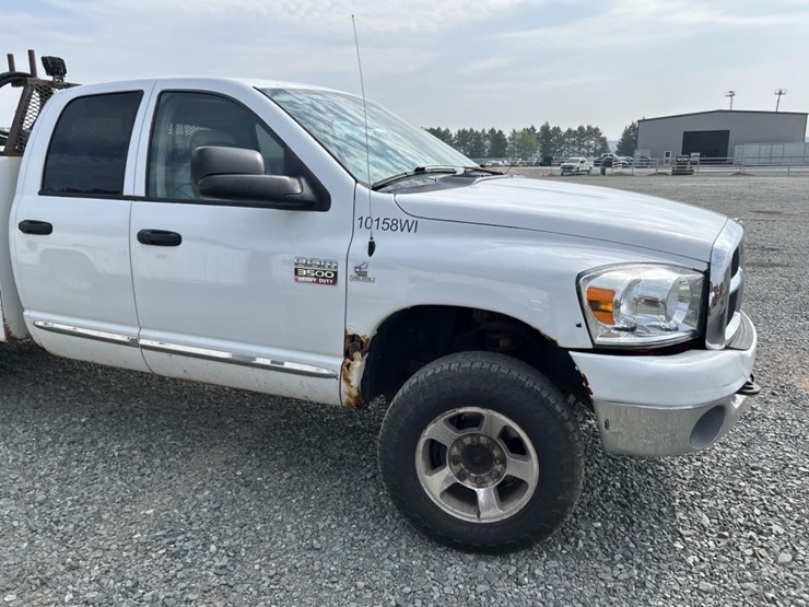 2008-dodge-3500-image-10