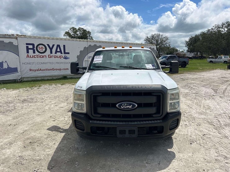 2012-ford-f350-image-22