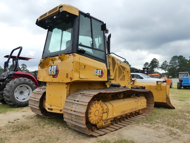 caterpillar-d3-lgp-image-3