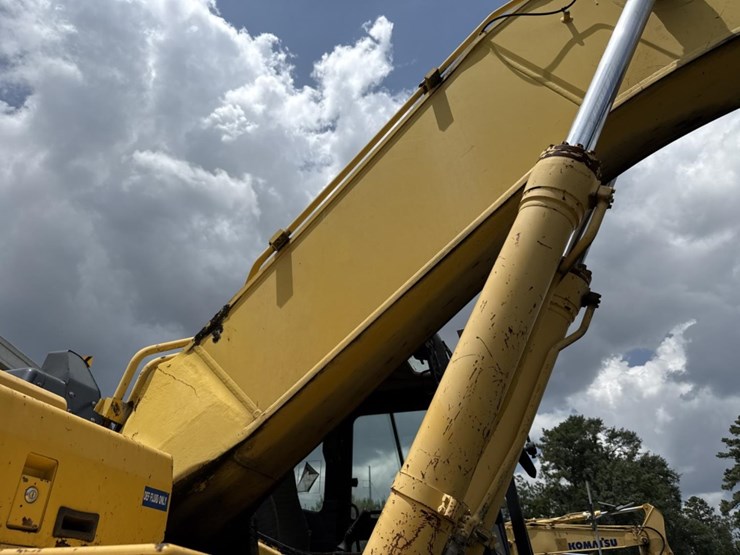 2015-komatsu-pc490-lc-11-image-17
