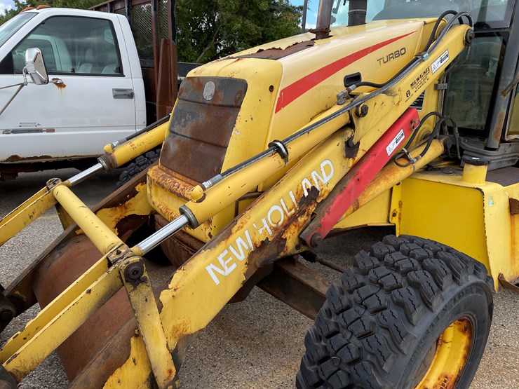 new-holland-lb75b-image-10