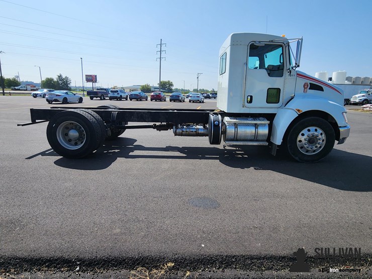 2014-kenworth-t270-image-4