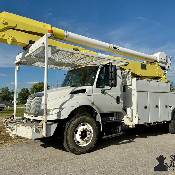 2012 INTERNATIONAL DURASTAR 4400