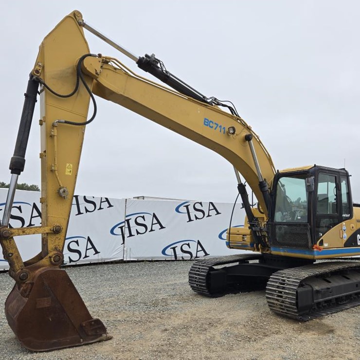 2011 CATERPILLAR 320D