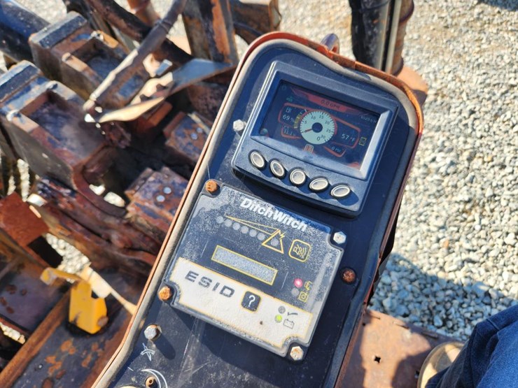 2013-ditch-witch-jt25-image-55