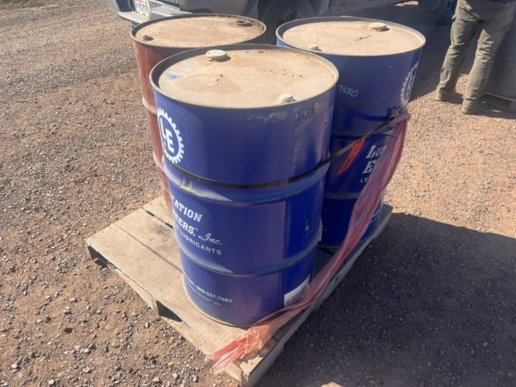#1565-•-misc,-oil-barrels-image-1