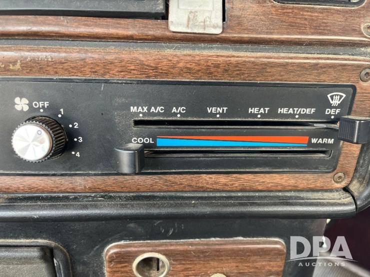 1991-freightliner-truck-(jn2955,-unit-758)-image-65