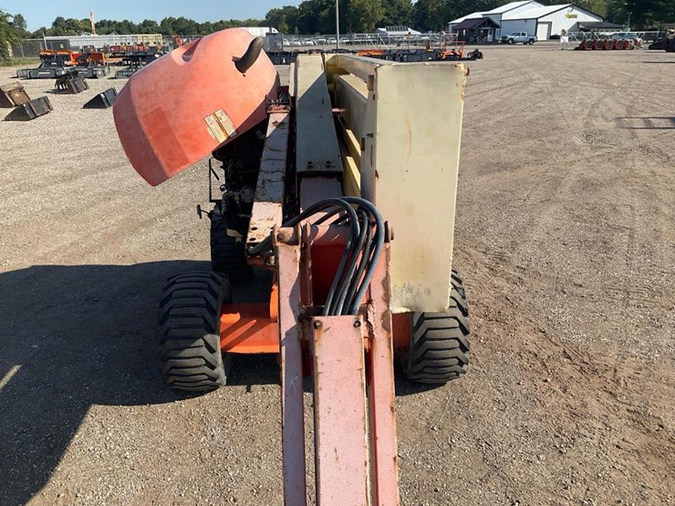 2008-jlg-450aj-image-23