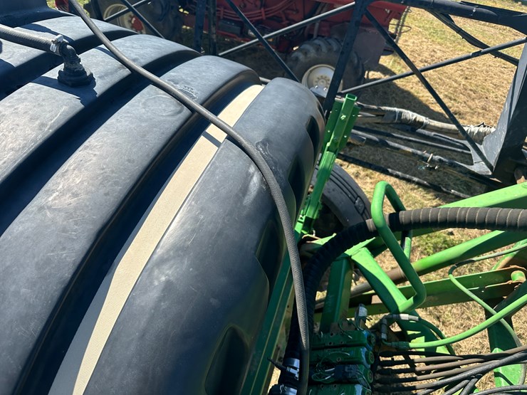 2011-john-deere-4730-image-60