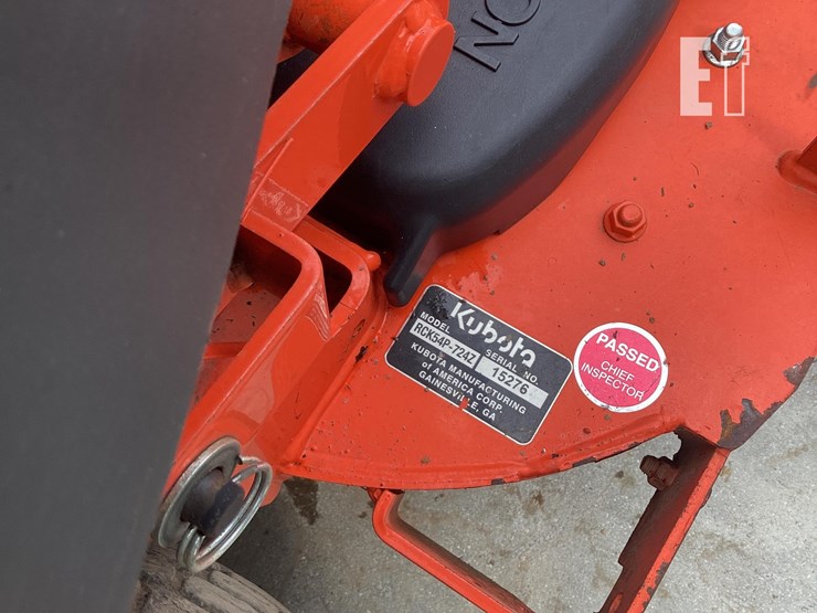 2017-kubota-z724x-image-13