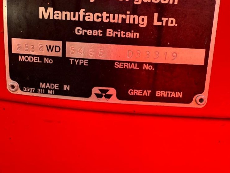 massey-ferguson-253-image-10