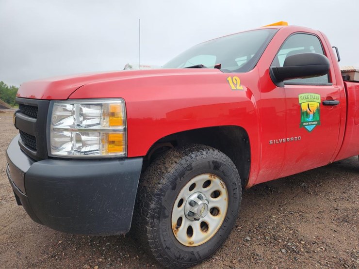2013-chevrolet-silverado-1500-image-8