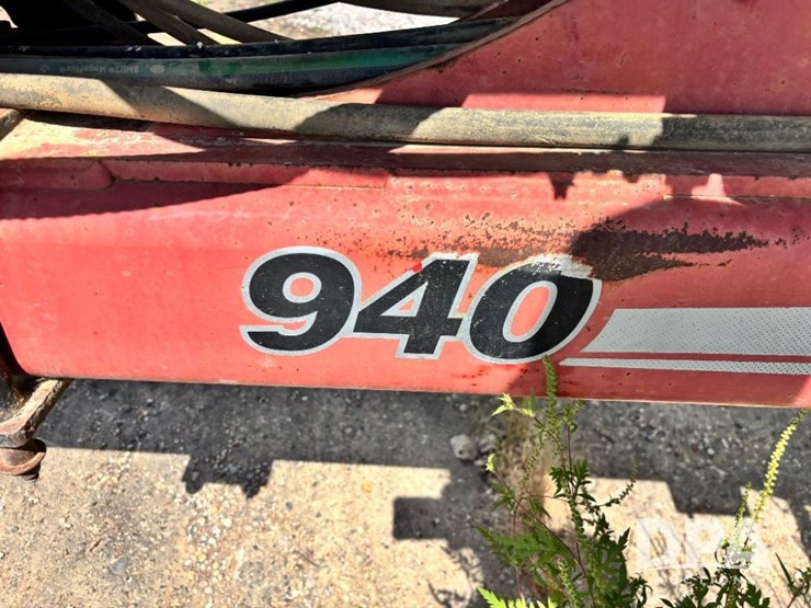 2011-case-ih-24-image-22