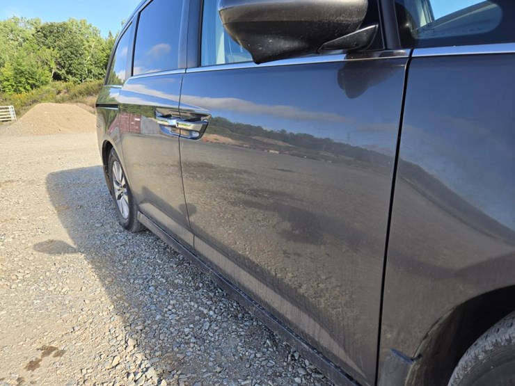 2014-honda-odyssey-image-14