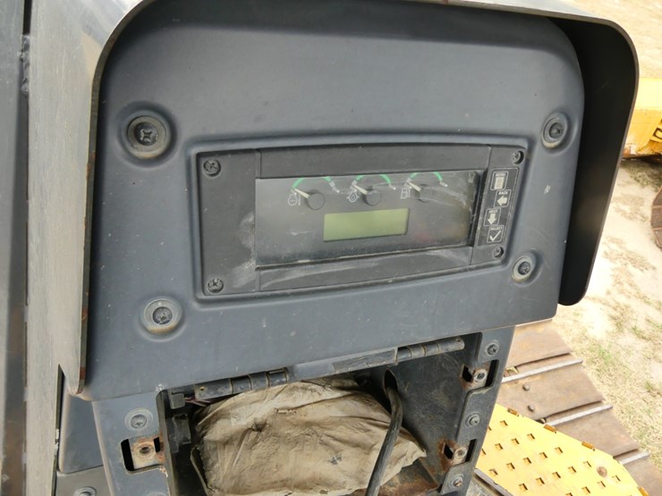 deere-700k-lgp-image-13
