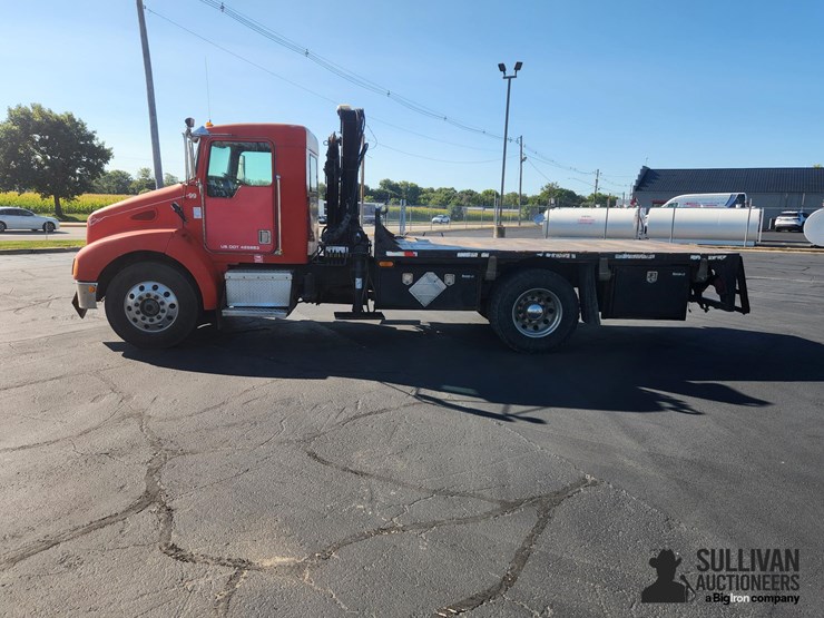 1996-kenworth-t300-image-8