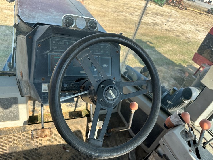 1990-ford-876-image-58