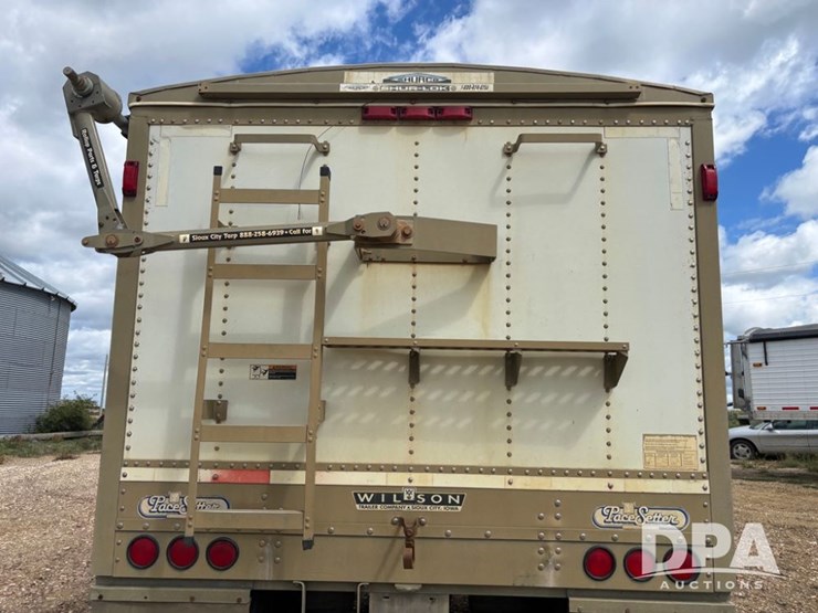 2001-wilson-grain-trailer-image-33