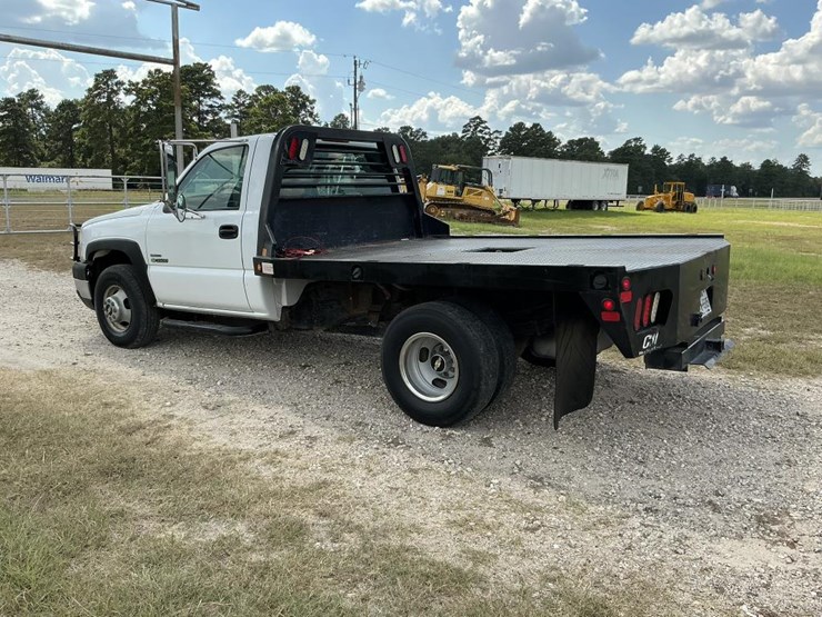 2007-chevrolet-3500-image-7