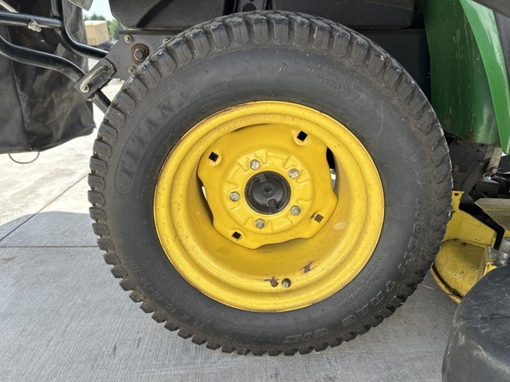 john-deere-425-image-39