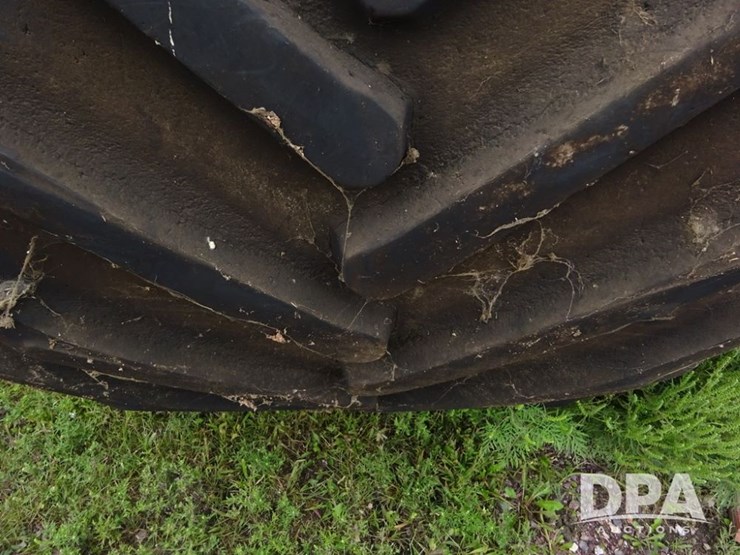 good-year-flotation-tire-(pz13889)-image-5