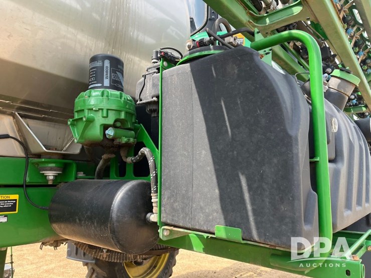 2018-john-deere-r4045-image-34