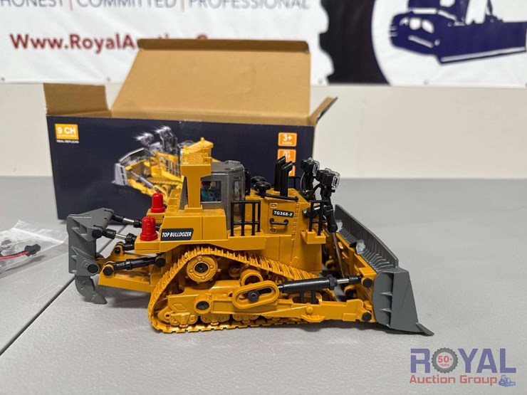 top-9-channel-rc-bulldozer-image-9