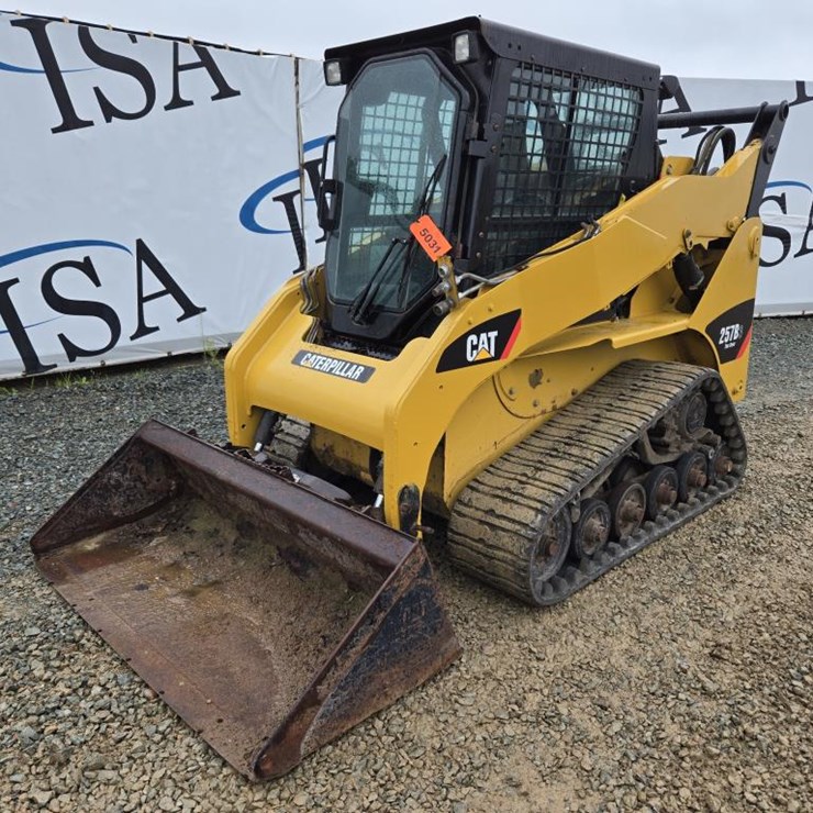 CATERPILLAR 257B3