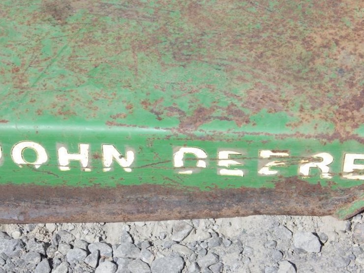 john-deere-72-image-6