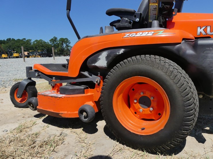 2011-kubota-zg222-image-8