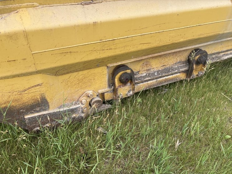 caterpillar-613b-image-19