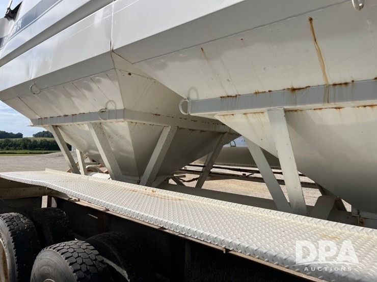 2012-b&b-dry-tender-trailer-(jn2959,-unit-1241)-image-23