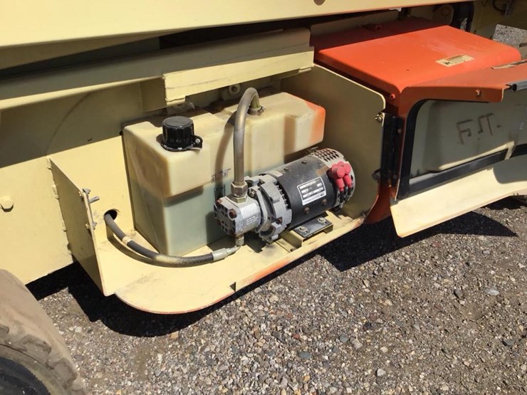 2002-jlg-4069le-image-24