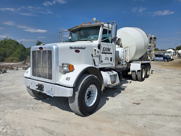 2014-peterbilt-365-image-2