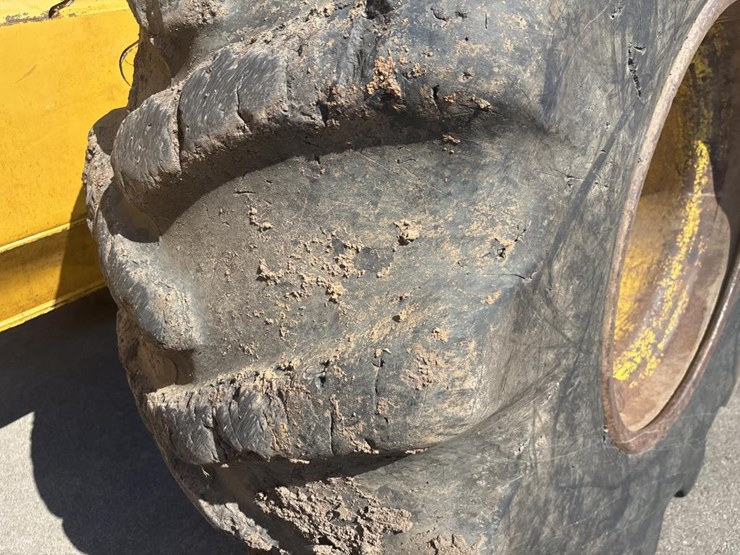 deere-648-image-35