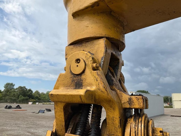 1985-deere-648d-image-54