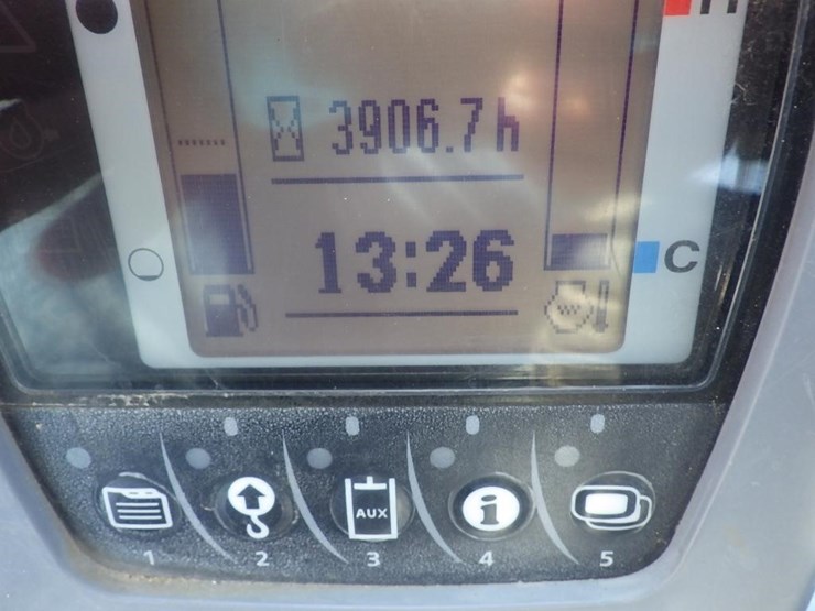 2014-kubota-kx057-4-image-31