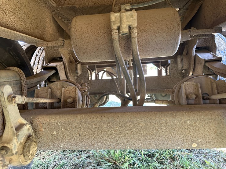 #32158-•-hobbs-42'-t/a-aluminum-hopper-bottom-trailer-vin:-blv-9983-04-image-15