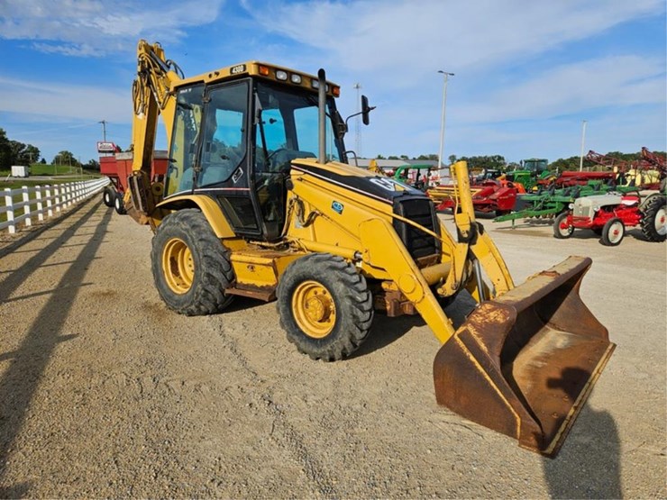 caterpillar-430d-image-7