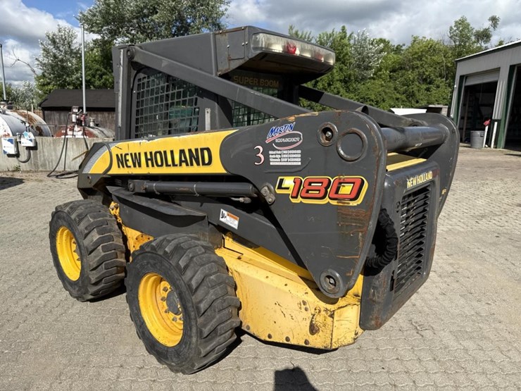 2008-new-holland-l180-image-3