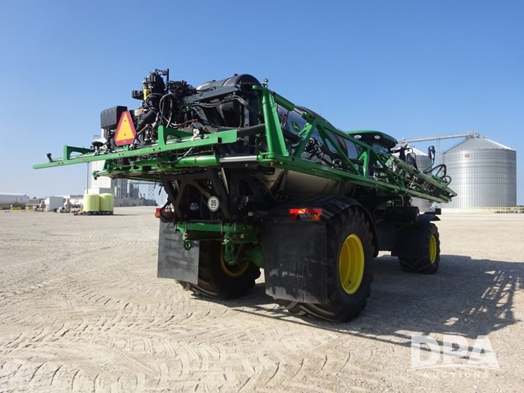2021-john-deere-f4365-image-29