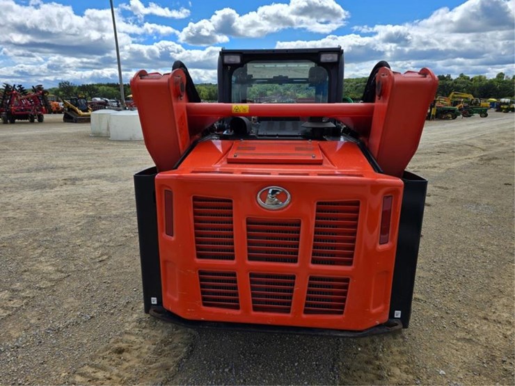 kubota-svl95-2s-image-4