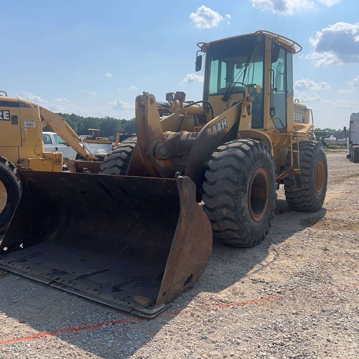 JOHN DEERE 544