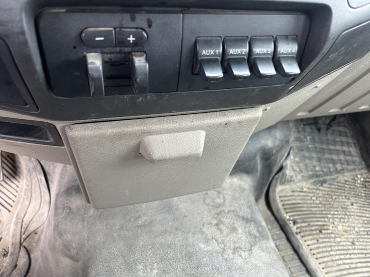 2009-ford-f250-image-54