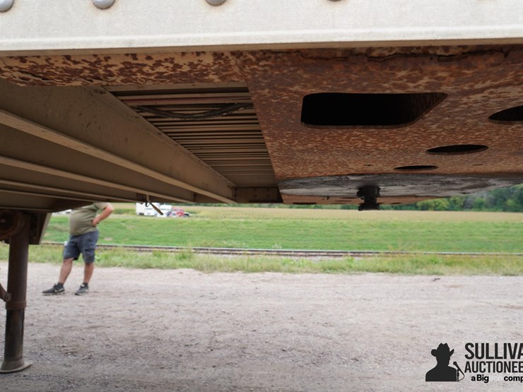 2000-timpte-grain-trailer-image-11